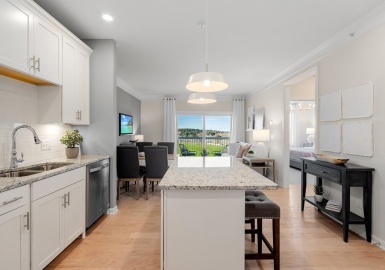260 Martins Landing Way, North Reading, Massachusetts 01864, 1 Bedroom Bedrooms, 5 Rooms Rooms,1 BathroomBathrooms,Residential,For Sale,Martins Landing,Martins Landing Way,73099940