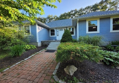 10 Nottingham Cir, Spencer, Massachusetts 01562, 4 Bedrooms Bedrooms, 7 Rooms Rooms,3.5 BathroomsBathrooms,Residential,For Sale,Nottingham Cir,73130624