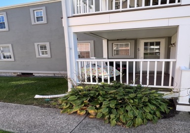 180 S. Main St, Attleboro, Massachusetts 02703, 2 Bedrooms Bedrooms, 5 Rooms Rooms,1 BathroomBathrooms,Residential,For Sale,Bristol Arms,S. Main St,73170218