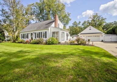 43 Federal Street Ext, Agawam, Massachusetts 01001, 3 Bedrooms Bedrooms, 7 Rooms Rooms,2 BathroomsBathrooms,Residential,For Sale,Federal Street Ext,73169961