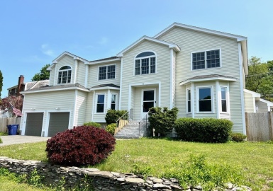 75 Cornell Road, Marblehead, Massachusetts 01945, 4 Bedrooms Bedrooms, 10 Rooms Rooms,4 BathroomsBathrooms,Residential,For Sale,Cornell Road,73115422