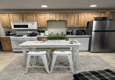 432 East 3rd, Boston, Massachusetts 02127, 2 Rooms Rooms,1 BathroomBathrooms,Residential Lease,For Rent,East 3rd,73238457