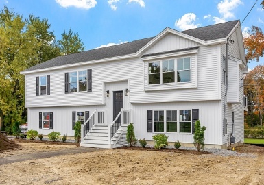4 Turner Street, Methuen, Massachusetts 01844, 4 Bedrooms Bedrooms, 8 Rooms Rooms,3 BathroomsBathrooms,Residential,For Sale,Turner Street,73173958