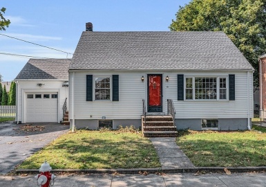 13 Sparkill Street, Watertown, Massachusetts 02472, 4 Bedrooms Bedrooms, 7 Rooms Rooms,2.5 BathroomsBathrooms,Residential,For Sale,Sparkill Street,73165015