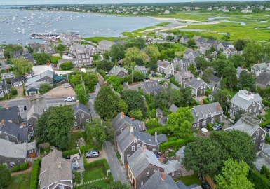 6 York Street, Nantucket, Massachusetts 02554, 3 Bedrooms Bedrooms, 7 Rooms Rooms,3 BathroomsBathrooms,Residential,For Sale,York Street,73177543