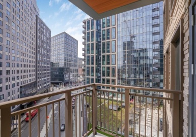 135 Seaport Blvd, Boston, Massachusetts 02210, 2 Bedrooms Bedrooms, 4 Rooms Rooms,2.5 BathroomsBathrooms,Residential Lease,For Rent,Seaport Blvd,73238478