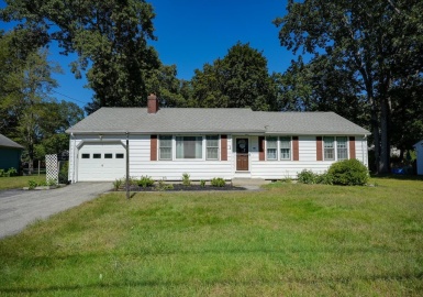 37 Sunset Dr, Northborough, Massachusetts 01532, 3 Bedrooms Bedrooms, 7 Rooms Rooms,1 BathroomBathrooms,Residential,For Sale,Sunset Dr,73159915