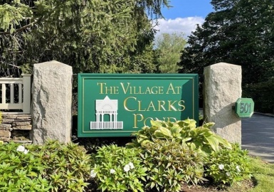 501 Lexington Street, Waltham, Massachusetts 02452, 2 Bedrooms Bedrooms, 6 Rooms Rooms,2.5 BathroomsBathrooms,Residential,For Sale,The Village At Clarks Pond,Lexington Street,73168686