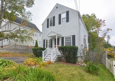 12 Mountain Ave, Marlborough, Massachusetts 01752, 3 Bedrooms Bedrooms, 6 Rooms Rooms,1 BathroomBathrooms,Residential,For Sale,Mountain Ave,73167827