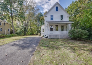 14 Hancock St, Bedford, Massachusetts 01730, 3 Bedrooms Bedrooms, 7 Rooms Rooms,1.5 BathroomsBathrooms,Residential,For Sale,Hancock St,73171580