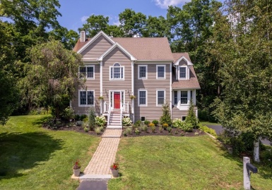 110 Town Farm Rd, Ipswich, Massachusetts 01938, 4 Bedrooms Bedrooms, 9 Rooms Rooms,2.5 BathroomsBathrooms,Residential,For Sale,Town Farm Rd,73168463