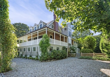 5 Harbor View, Marblehead, Massachusetts 01945, 4 Bedrooms Bedrooms, 7 Rooms Rooms,3.5 BathroomsBathrooms,Residential,For Sale,Harbor View,73156165
