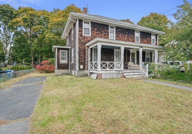235 Standish Ave, Plymouth, Massachusetts 02360, 3 Bedrooms Bedrooms, 5 Rooms Rooms,1 BathroomBathrooms,Residential,For Sale,Standish Ave,73173224