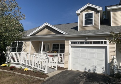 5 Veterans Way, Merrimac, Massachusetts 01860, 2 Bedrooms Bedrooms, 6 Rooms Rooms,1.5 BathroomsBathrooms,Residential,For Sale,Merrimac Commons,Veterans Way,73169237