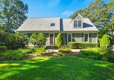 42 Marlin Drive, Falmouth, Massachusetts 02536, 2 Bedrooms Bedrooms, 6 Rooms Rooms,2.5 BathroomsBathrooms,Residential,For Sale,Marlin Drive,73167386