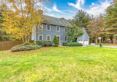 41 South St, Upton, Massachusetts 01568, 4 Bedrooms Bedrooms, 9 Rooms Rooms,2.5 BathroomsBathrooms,Residential,For Sale,South St,73167892