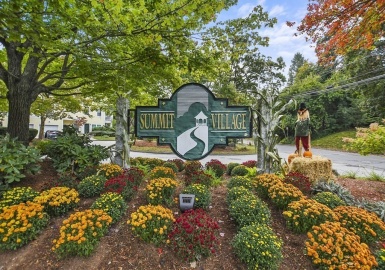 712 Gazebo Circle, Reading, Massachusetts 01867, 3 Bedrooms Bedrooms, 9 Rooms Rooms,2.5 BathroomsBathrooms,Residential,For Sale,Summit Village,Gazebo Circle,73169682