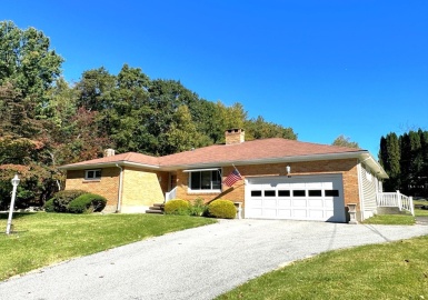 88 Charlton Road, Dudley, Massachusetts 01571, 3 Bedrooms Bedrooms, 6 Rooms Rooms,1.5 BathroomsBathrooms,Residential,For Sale,Charlton Road,73168263