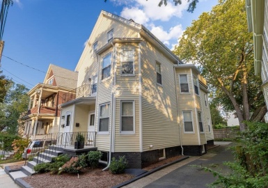 17-19 Waldo St., Somerville, Massachusetts 02143, 2 Bedrooms Bedrooms, 5 Rooms Rooms,1.5 BathroomsBathrooms,Residential,For Sale,Waldo St.,73169295