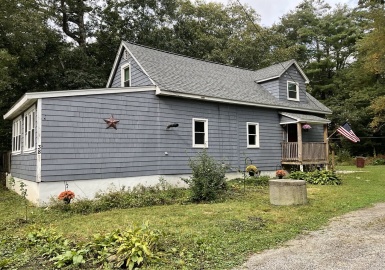 38 Nashoba Road, Charlton, Massachusetts 01507, 2 Bedrooms Bedrooms, 4 Rooms Rooms,2 BathroomsBathrooms,Residential,For Sale,Nashoba Road,73163602