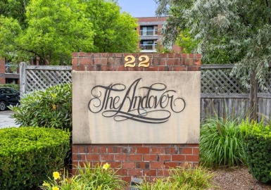 22 Railroad St, Andover, Massachusetts 01810, 1 Bedroom Bedrooms, 3 Rooms Rooms,1 BathroomBathrooms,Residential,For Sale,The Andover,Railroad St,73169479