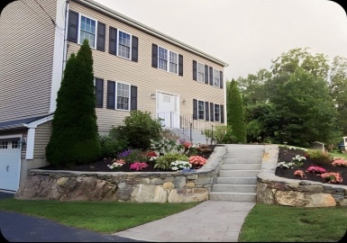 570 N Main St, Attleboro, Massachusetts 02703, 4 Bedrooms Bedrooms, 7 Rooms Rooms,2.5 BathroomsBathrooms,Residential,For Sale,N Main St,73169974