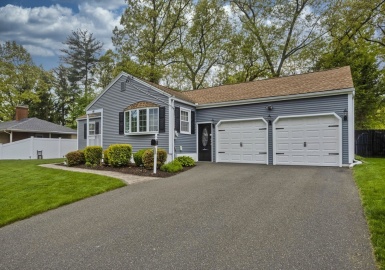48 Vadnais St, Chicopee, Massachusetts 01020, 3 Bedrooms Bedrooms, 8 Rooms Rooms,2 BathroomsBathrooms,Residential,For Sale,Vadnais St,73238211