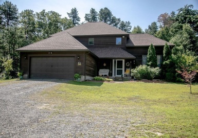 408 Millers Falls Rd, Montague, Massachusetts 01349, 3 Bedrooms Bedrooms, 7 Rooms Rooms,3.5 BathroomsBathrooms,Residential,For Sale,Millers Falls Rd,73155944