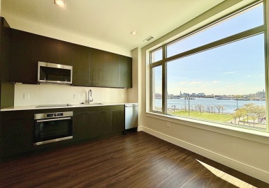 99 Sumner Street, Boston, Massachusetts 02128, 1 Bedroom Bedrooms, 3 Rooms Rooms,1 BathroomBathrooms,Residential,For Sale,The Mark At Denormandie Wharf,Sumner Street,73238296