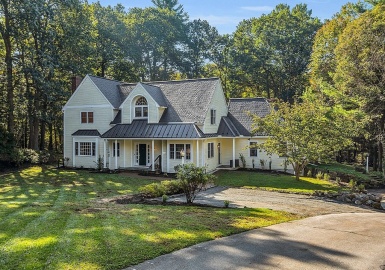 117 Channing Rd, Concord, Massachusetts 01742, 5 Bedrooms Bedrooms, 13 Rooms Rooms,3.5 BathroomsBathrooms,Residential,For Sale,Channing Rd,73167313