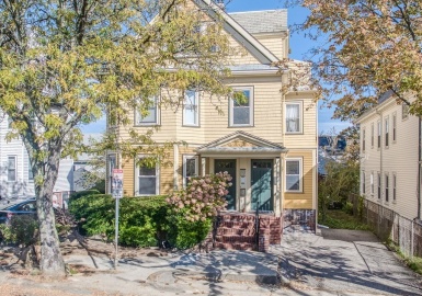 97 Electric Avenue, Somerville, Massachusetts 02144, 2 Bedrooms Bedrooms, 5 Rooms Rooms,1 BathroomBathrooms,Residential,For Sale,95-97 Electric Avenue Condominium,Electric Avenue,73175589
