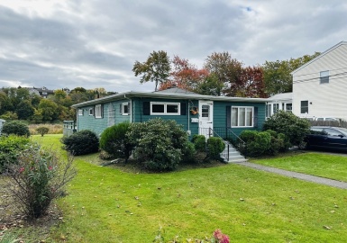 28 Hardy Pond Road, Waltham, Massachusetts 02451, 3 Bedrooms Bedrooms, 7 Rooms Rooms,1.5 BathroomsBathrooms,Residential,For Sale,Hardy Pond Road,73171534