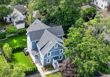 82 Church Street, Winchester, Massachusetts 01890, 4 Bedrooms Bedrooms, 9 Rooms Rooms,4.5 BathroomsBathrooms,Residential,For Sale,Church Street,73171919