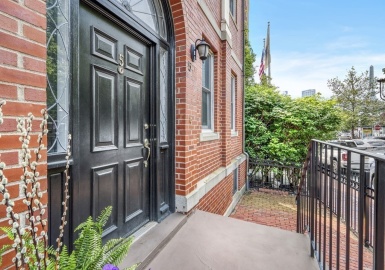 5 Main, Boston, Massachusetts 02129, 3 Bedrooms Bedrooms, 5 Rooms Rooms,2 BathroomsBathrooms,Residential,For Sale,South Crescent Condominium,Main,73127489