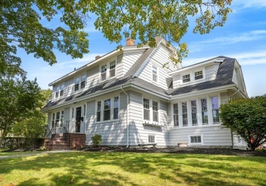 53 Ashland St, Taunton, Massachusetts 02780, 4 Bedrooms Bedrooms, 9 Rooms Rooms,2.5 BathroomsBathrooms,Residential,For Sale,Ashland St,73164928