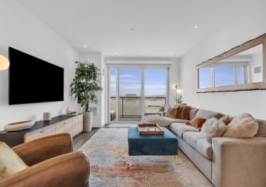 65 Lewis Street, Boston, Massachusetts 02128, 2 Bedrooms Bedrooms, 4 Rooms Rooms,2 BathroomsBathrooms,Residential,For Sale,Lewis Street,73096308