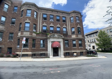 39 Glenville Ave, Boston, Massachusetts 02134, 3 Rooms Rooms,1 BathroomBathrooms,Residential,For Sale,Glenville Ave,73145630