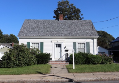 101 Read St, Fall River, Massachusetts 02720, 2 Bedrooms Bedrooms, 5 Rooms Rooms,1.5 BathroomsBathrooms,Residential,For Sale,Read St,73160595