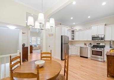 173 H Street, Boston, Massachusetts 02127, 2 Bedrooms Bedrooms, 4 Rooms Rooms,1.5 BathroomsBathrooms,Residential,For Sale,173 H Street Condominium Trust,H Street,73169076