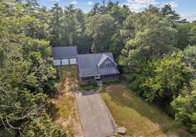 481 Mill St, Marion, Massachusetts 02738, 4 Bedrooms Bedrooms, 7 Rooms Rooms,2 BathroomsBathrooms,Residential,For Sale,Mill St,73141923
