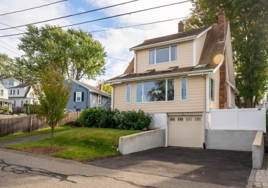 45 Shoreham St, Quincy, Massachusetts 02171, 3 Bedrooms Bedrooms, 6 Rooms Rooms,1.5 BathroomsBathrooms,Residential,For Sale,Shoreham St,73171060