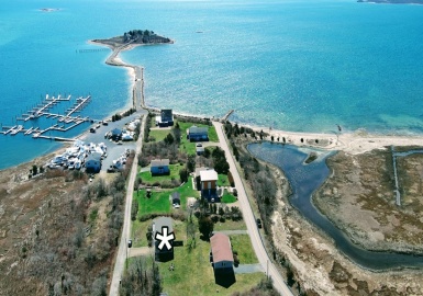22 Dupont Dr, Mattapoisett, Massachusetts 02739, 3 Bedrooms Bedrooms, 5 Rooms Rooms,3 BathroomsBathrooms,Residential,For Sale,Dupont Dr,73117769