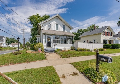 156 Hampshire St, Springfield, Massachusetts 01151, 4 Bedrooms Bedrooms, 7 Rooms Rooms,1 BathroomBathrooms,Residential,For Sale,Hampshire St,73148831