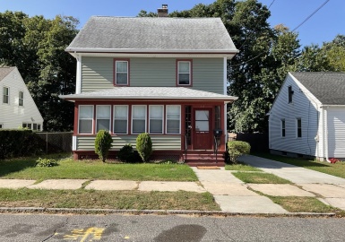 58 Appleton St, Springfield, Massachusetts 01108, 3 Bedrooms Bedrooms, 7 Rooms Rooms,1.5 BathroomsBathrooms,Residential,For Sale,Appleton St,73164083