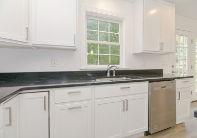 215 High Street, Taunton, Massachusetts 02780, 3 Bedrooms Bedrooms, 6 Rooms Rooms,2.5 BathroomsBathrooms,Residential,For Sale,Canaan Condominium,High Street,73238693