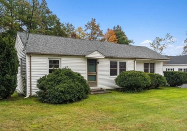 38 Valley Rd, Barre, Massachusetts 01005, 2 Bedrooms Bedrooms, 5 Rooms Rooms,1 BathroomBathrooms,Residential,For Sale,Valley Rd,73172448