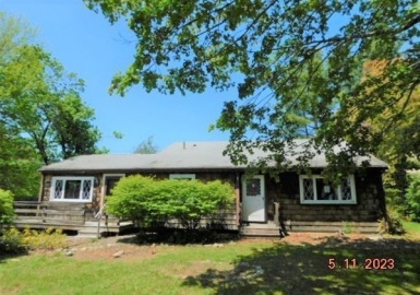 184 Belmont St, East Bridgewater, Massachusetts 02333, 2 Bedrooms Bedrooms, 5 Rooms Rooms,1 BathroomBathrooms,Residential,For Sale,Belmont St,73110927