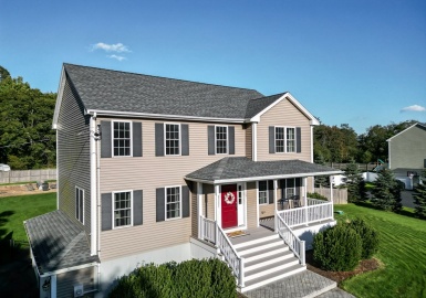 15 School St, Lakeville, Massachusetts 02347, 3 Bedrooms Bedrooms, 7 Rooms Rooms,2.5 BathroomsBathrooms,Residential,For Sale,School St,73169865