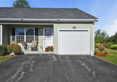 5 Cole Drive, Oxford, Massachusetts 01537, 2 Bedrooms Bedrooms, 6 Rooms Rooms,2 BathroomsBathrooms,Residential,For Sale,Twin Elms Estates,Cole Drive,73157372
