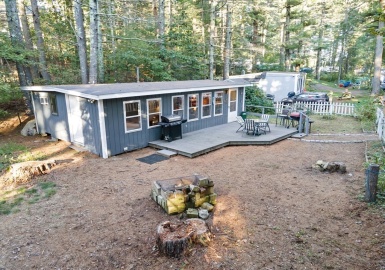33 Wareham St, Carver, Massachusetts 02330, 2 Bedrooms Bedrooms, 5 Rooms Rooms,1 BathroomBathrooms,Residential,For Sale,Wareham St,73167191
